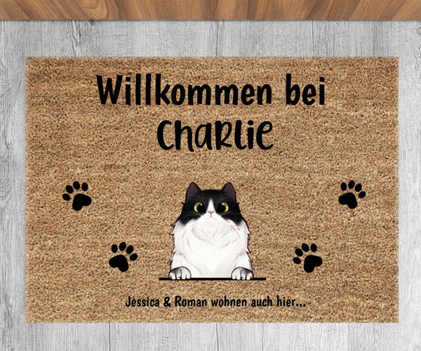 Eingangsmatte mit Katzenmotiv und Pfotenabdrücken - personalisierbar mit Namen