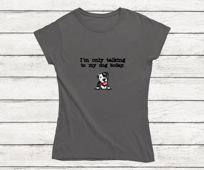 Personalisiertes T-Shirt mit Hund frauen grau
